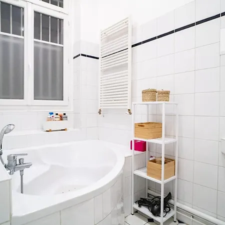 Apartment Bel Apt Cosy Proche Arc De Triomphe